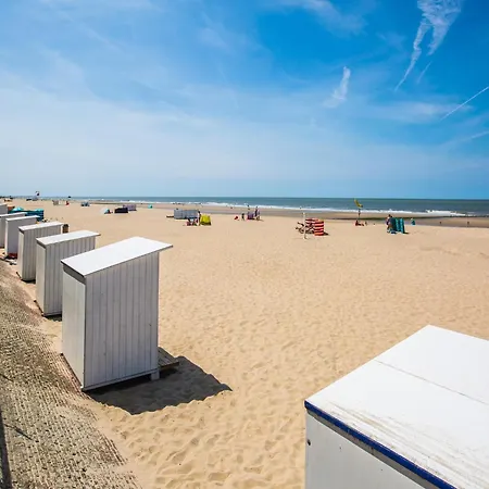 In Belgium Near Seafront & Casino, Cleaning Included